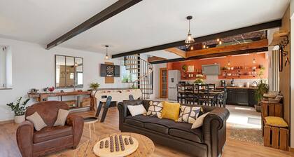 Gîte Les Légendes Du Plessis : terrasse privée et Wi-Fi à Iffendic, Brocéliande