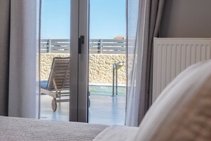 Room - Azure Harmony Pool Villa by 8essentially (Αρτεμίδα)