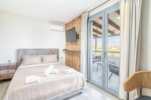 Room - Azure Harmony Pool Villa by 8essentially (Αρτεμίδα)