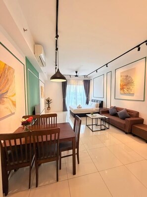 Deluxe Studio, City View | Living area | Flat-screen TV - The Luxe Suites at Chamber Residence KL (Kuala Lumpur)