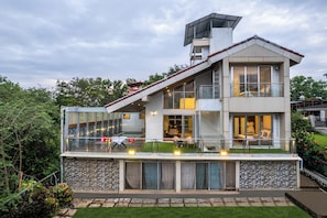 Exterior - Alaya Stays Gauri Villa 3BHK With Pool (Igatpuri)
