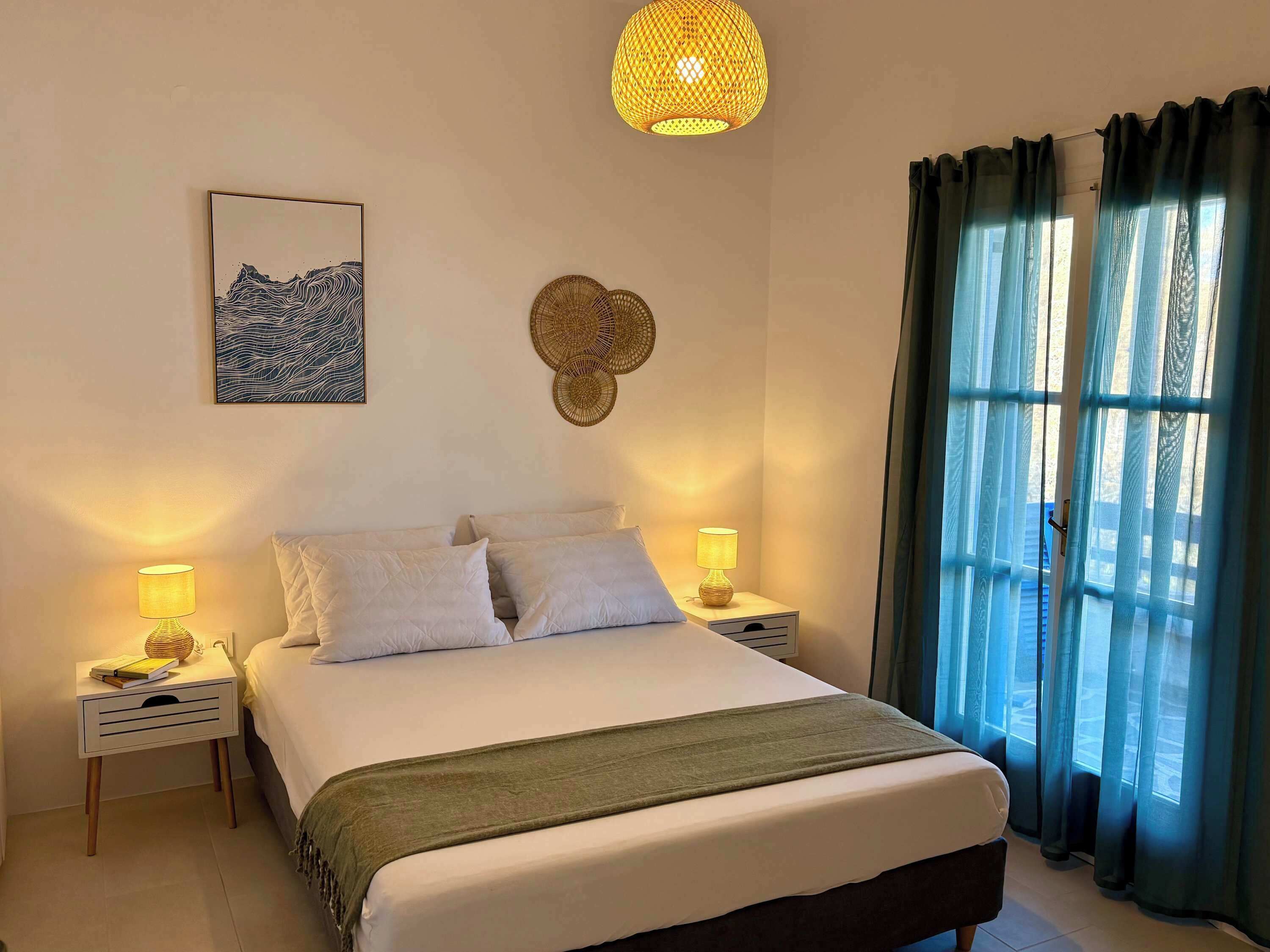 1 chambre, fer et planche à repasser, Wi-Fi, draps fournis