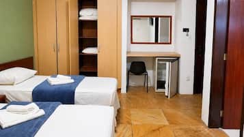 In-room safe, desk, WiFi (free)