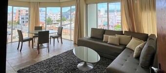 Marina's Palace Hotel