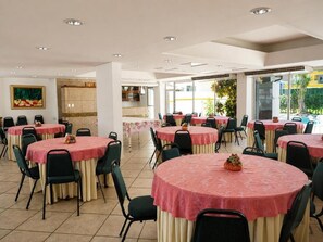 Petit déjeuner buffet compris tous les jours