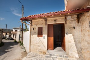 House | 2 bedrooms - Persefoni s Village House in Messara (Gortyna)