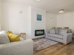 Living area - Seahorses (Padstow)