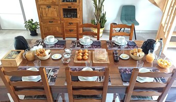 Desayuno continental incluido todos los días 