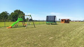Children's area - Le puits du Bréneau  (Orbigny)