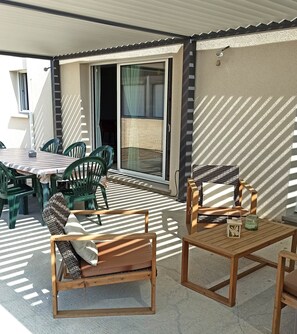 Terrace/patio - Le puits du Bréneau  (Orbigny)