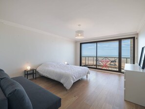 3 bedrooms, free WiFi, wheelchair access - Apartment sea view, pets allowed - ? guests (Le Touquet-Paris-Plage)