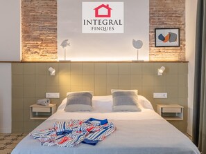2 bedrooms, free WiFi - Apartment in Palamós center, air conditioning - 4 guests (Palamós)