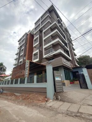 Exterior - Casa In Luxury Suites (Thiruvananthapuram)