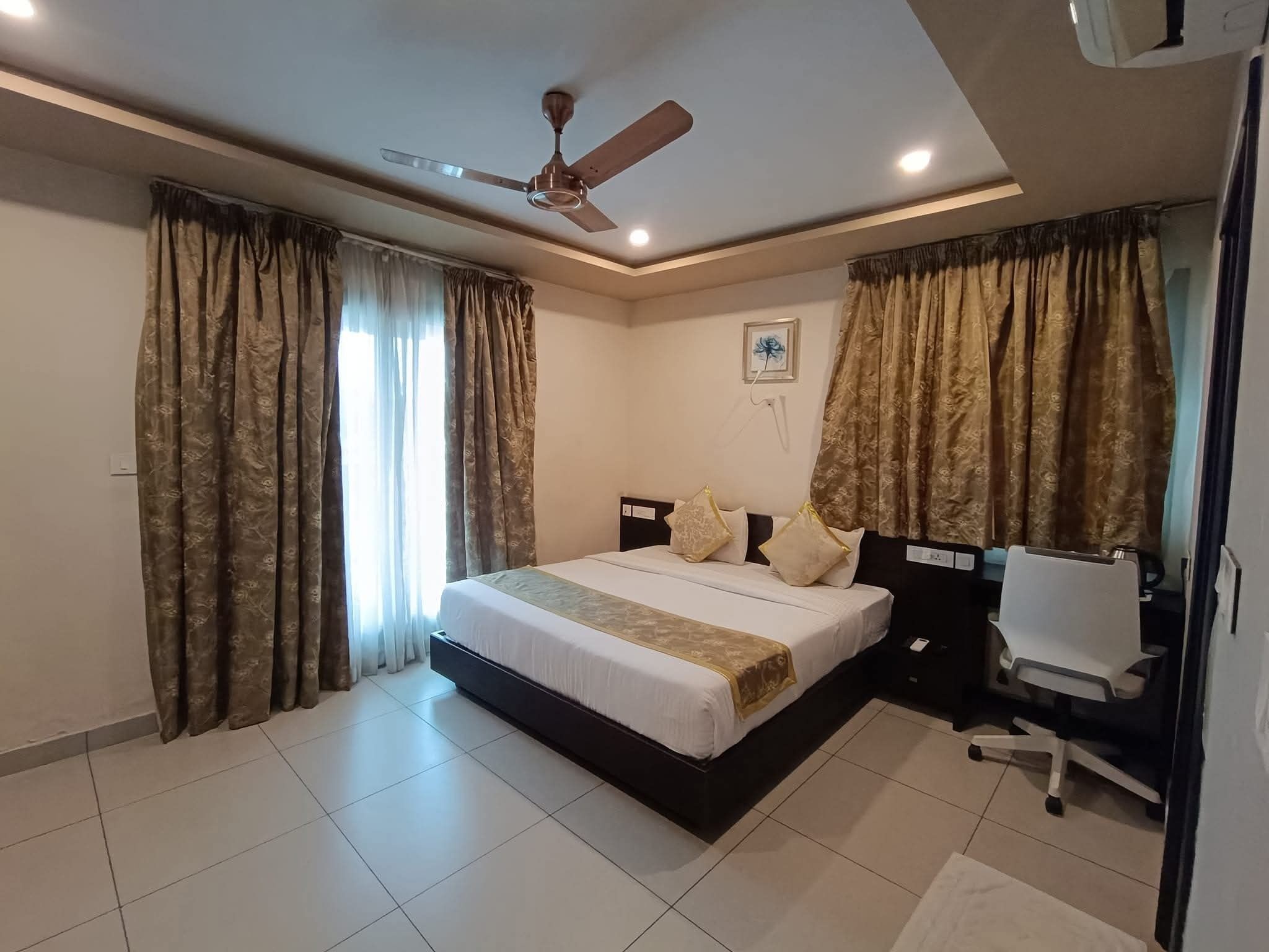 行政客房, 阳台