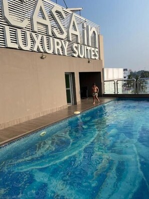 Pool - Casa In Luxury Suites (Thiruvananthapuram)