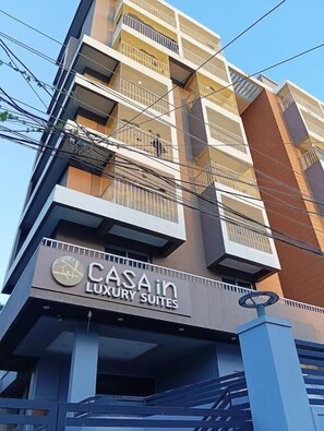 Exterior detail - Casa In Luxury Suites (Thiruvananthapuram)