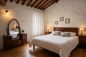 4 habitaciones, tabla de planchar con plancha y wifi gratis 