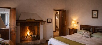 Historic home in the medieval village of Ceri