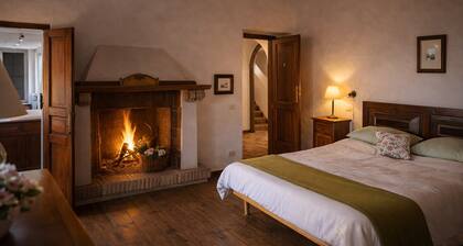 Historic home in the medieval village of Ceri