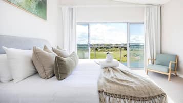 3 habitaciones, escritorio, wifi gratis y ropa de cama