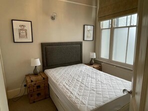 3 Schlafzimmer, Bügeleisen/Bügelbrett, WLAN, Bettwäsche