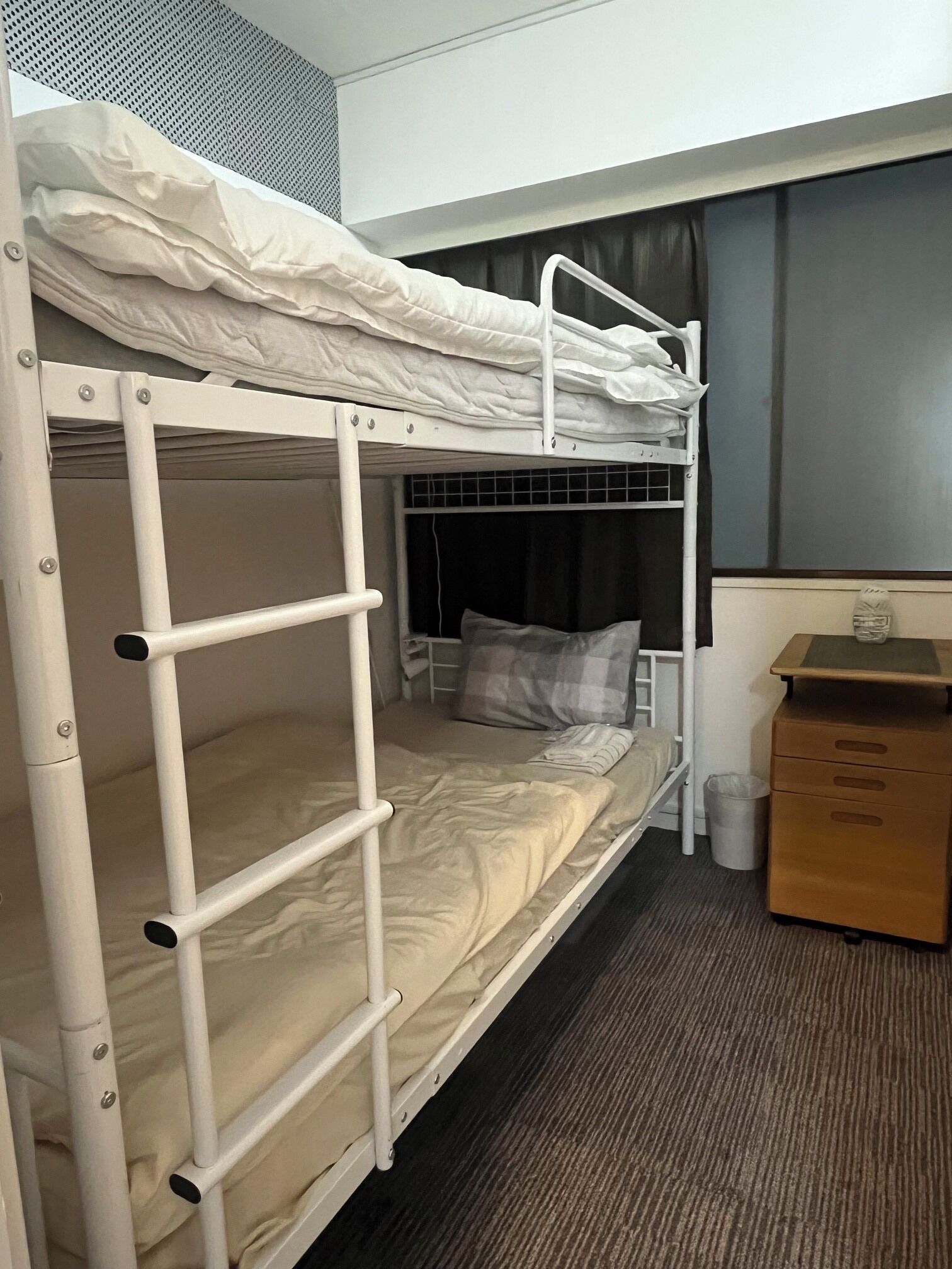 Economy Twin Room | Free WiFi, bed sheets