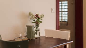 Dobbeltrom – classic, hageutsikt