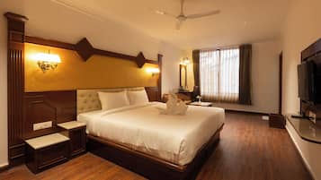 Junior Studio | In-room safe, free WiFi