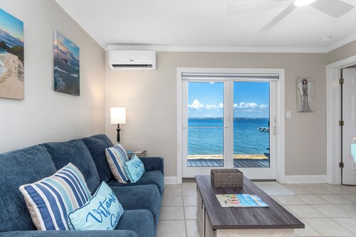 Emerald Cove #7 | Pet Friendly Soundfront 1BR w/ Pool & Beach Access