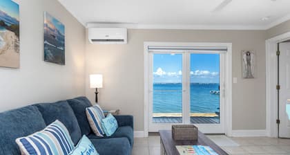 Emerald Cove #7 | Pet Friendly Soundfront 1BR w/ Pool & Beach Access