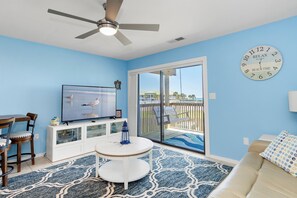 Smart TV - Queens Court 1102 | Oceanfront 1BR Condo w/ Pool, Balcony & Beach Access (Emerald Isle)