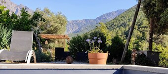 Santa Maria Guest Room with Mountain View, Wi-Fi, and Air Conditioning