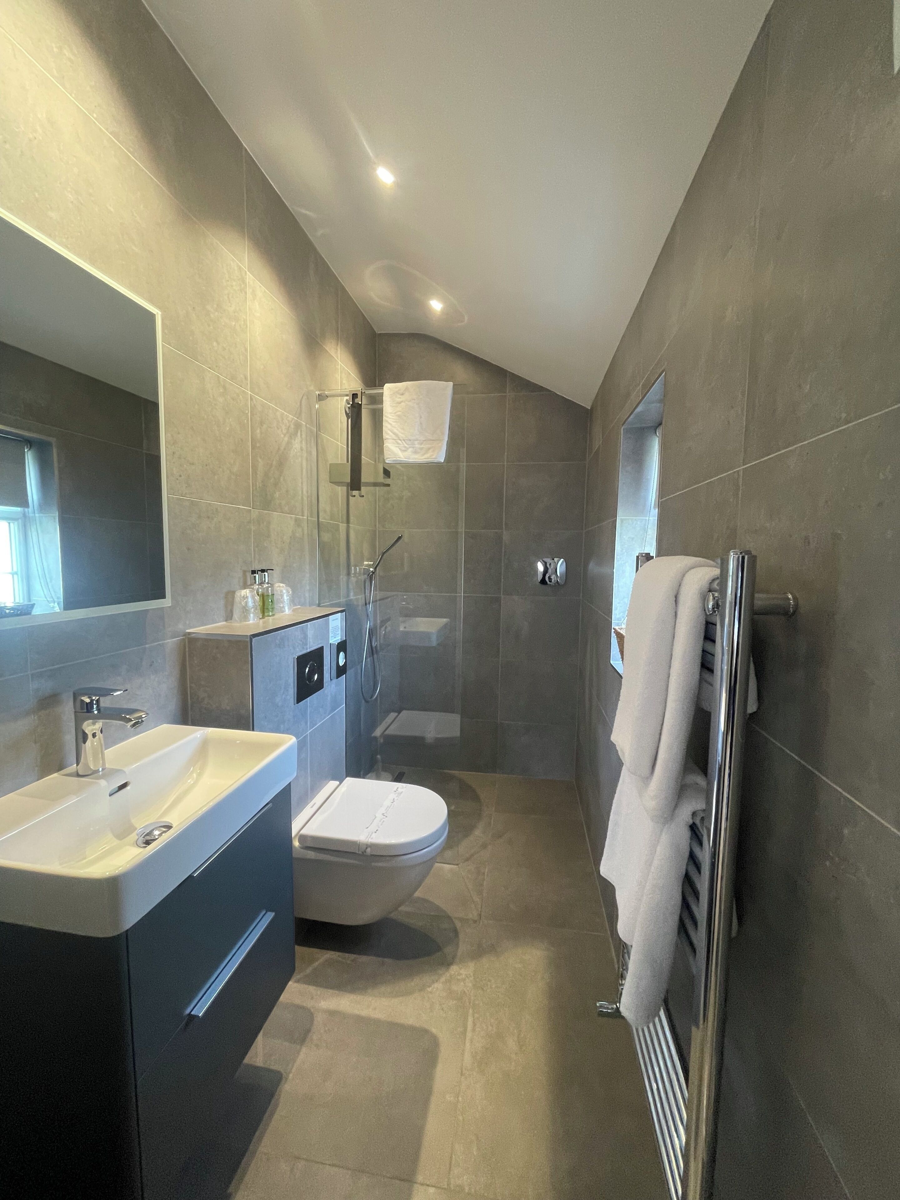 Double Room | Bathroom