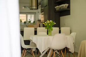 Dining - Luzzu - Family Friendly Maisonette (Munxar)
