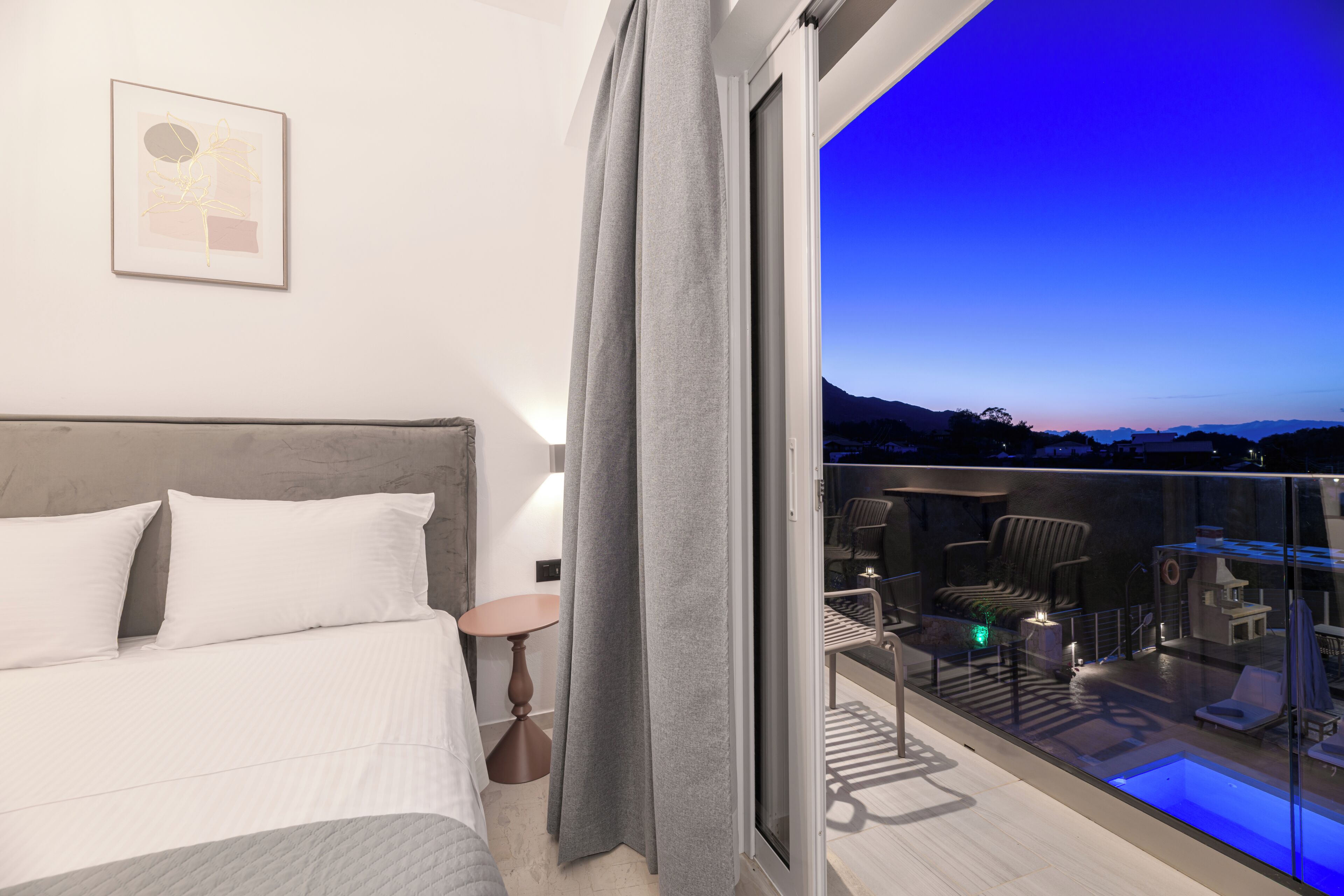 Apartment, 3 Bedrooms, Pool View