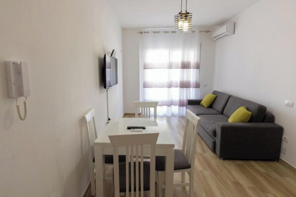 Apartment | Living area - Seaview Apartments (Orikum)