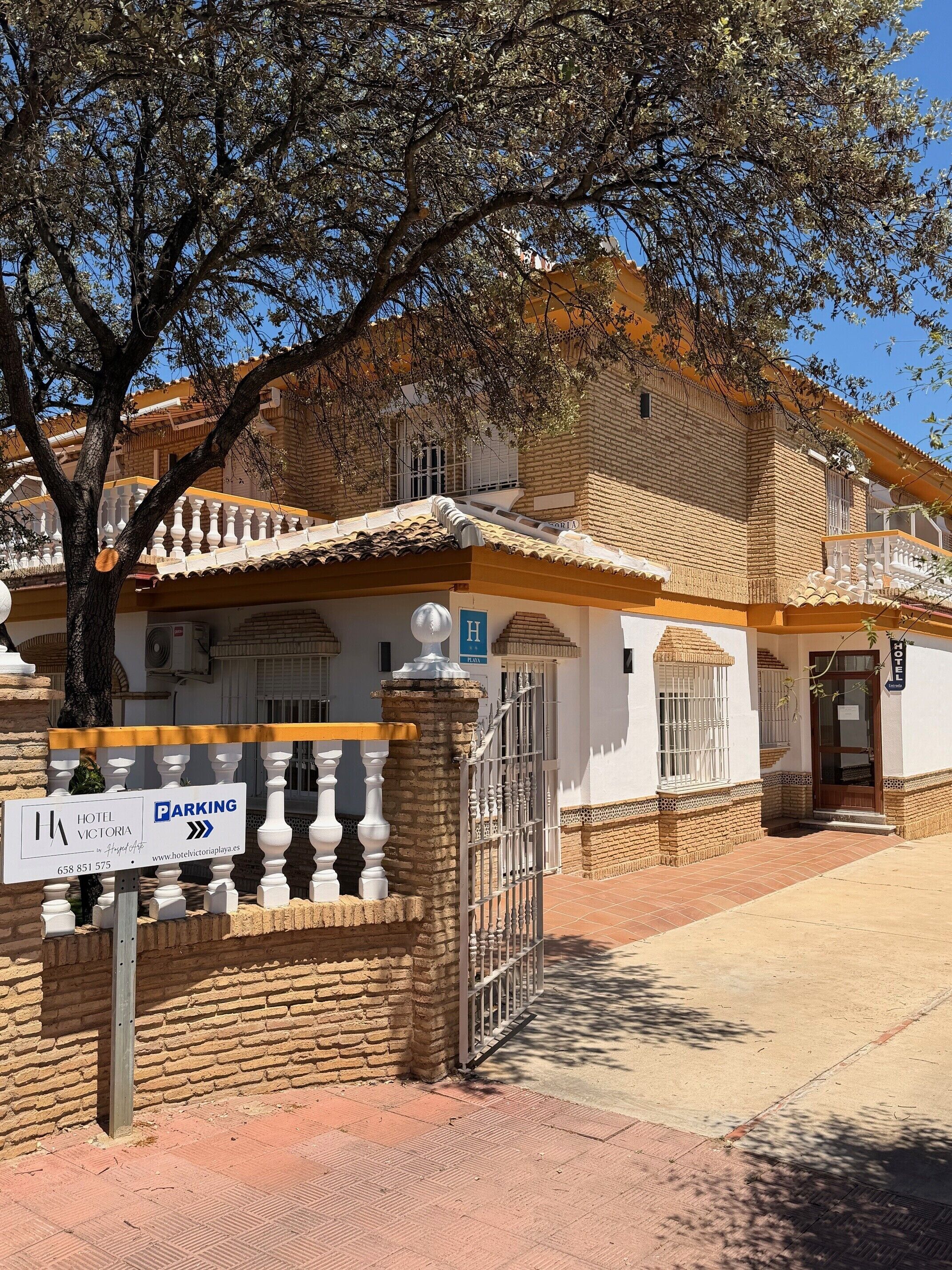 Fachada da propriedade