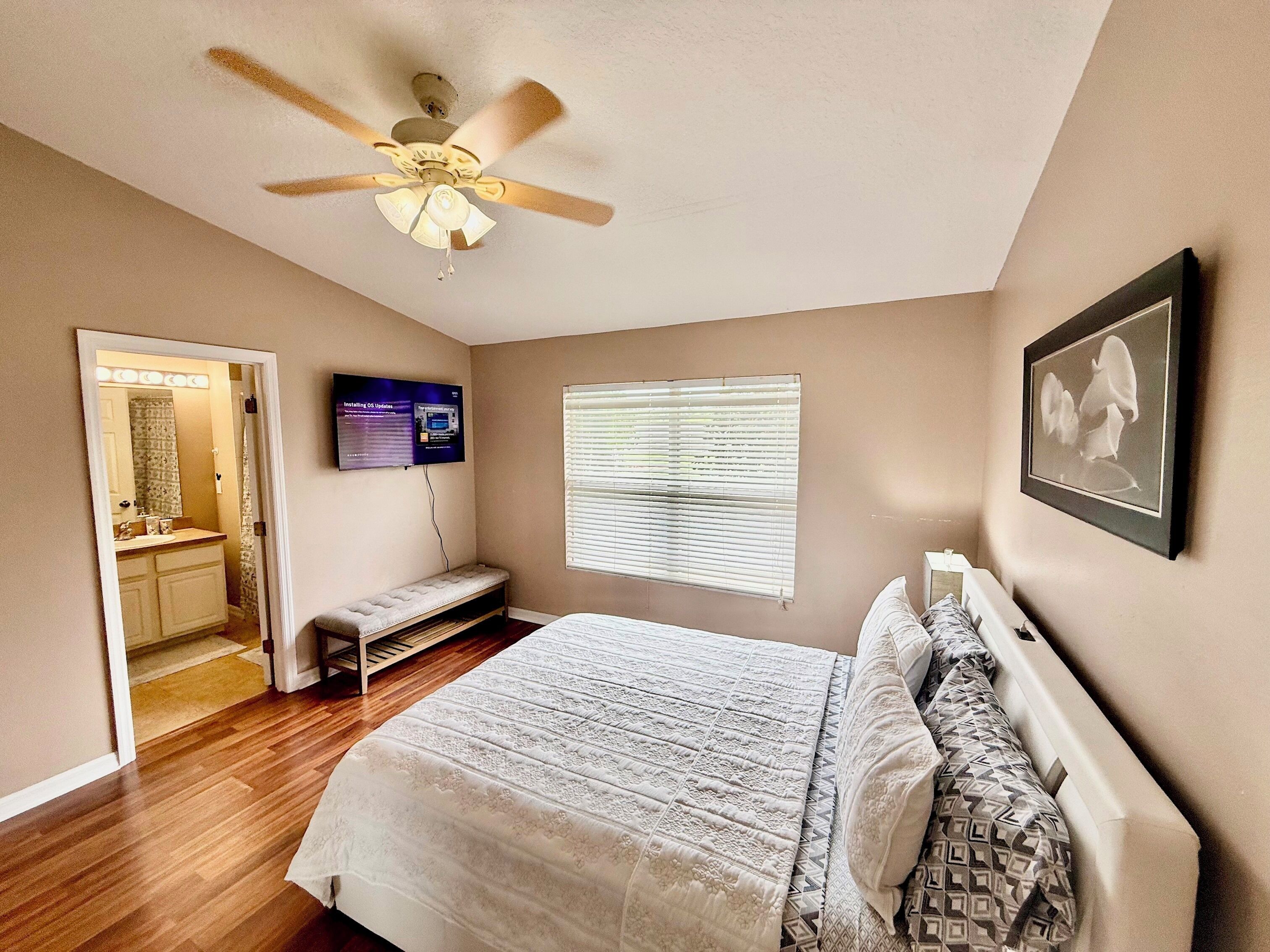 3 habitaciones, tabla de planchar con plancha y wifi gratis 