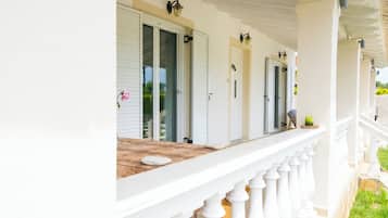 Leilighet, bakgårdsutsikt | Utvendig detalj