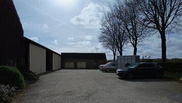 Enceinte de lâhĂ©bergement