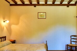 1 Schlafzimmer, WLAN, Bettwäsche