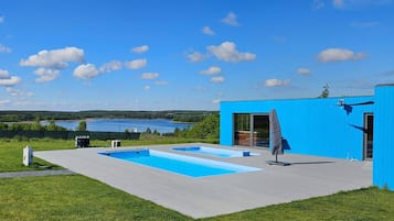 Casa, 3 quartos, varanda | Piscina