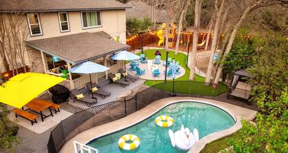 Fam Fun @ Setting Sun: Pool | Theater | Game Room