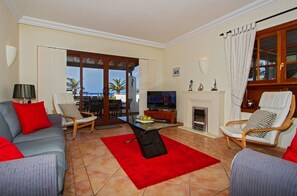Living area - Lanzarote Faro - Three Bedroom Villa, Sleeps 6 (Montaña Roja)