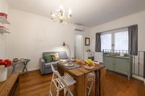 Dining - Marcona, 1 - Quiet two-room Milanese apartment (Milan)