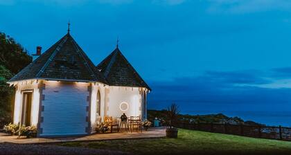 Resonance - One Bedroom Villa, Sleeps 2