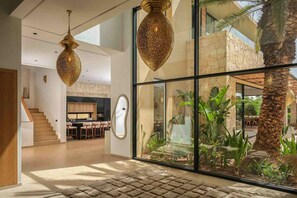 Interior - Villa Jeddi - Eight Bedroom Villa, Sleeps 20 (Sidi Youssef Ben Ali)