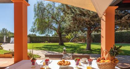 New! Villa Lucia - Five Bedroom Villa, Sleeps 8