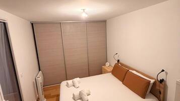 2 chambres, fer et planche à repasser, Wi-Fi