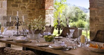 Villa Sartino - Seven Bedroom Castle, Sleeps 12
